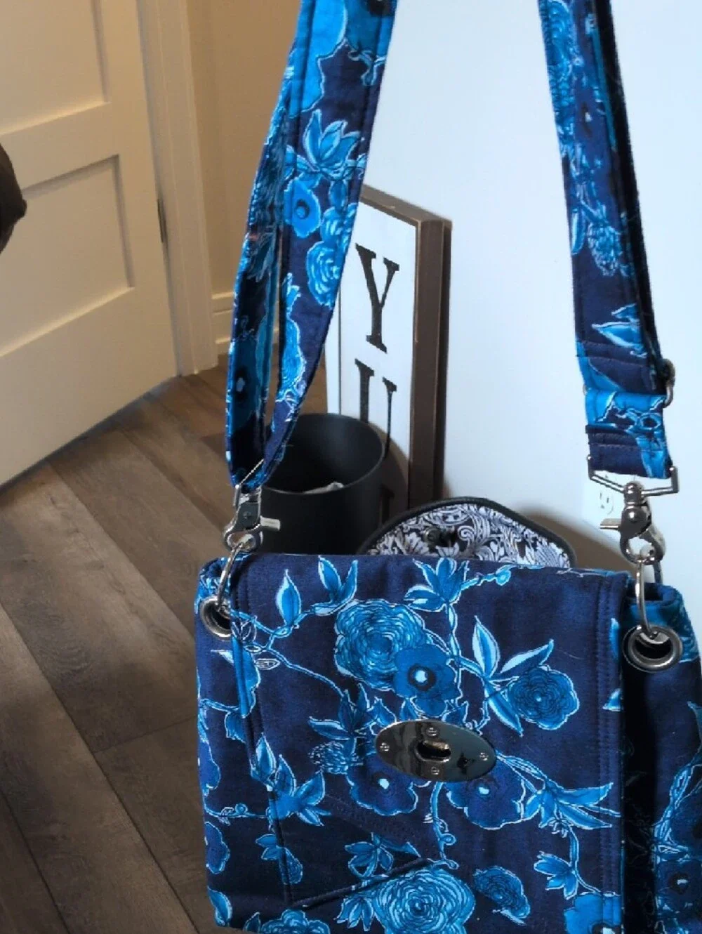 Vera Bradley Bright Blue Floral Crossbody Shoulder Bag